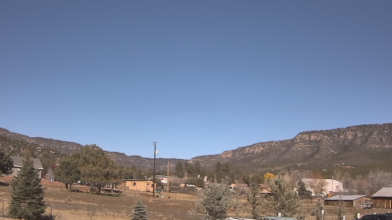 Thumbnail for current weather camera view from Pine Strawberry Elementary School 12 in Pine, Arizona