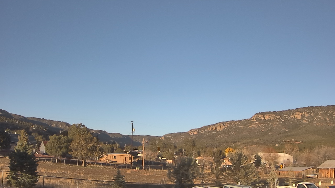 Thumbnail for current weather camera view from Pine Strawberry Elementary School 12 in Pine, Arizona