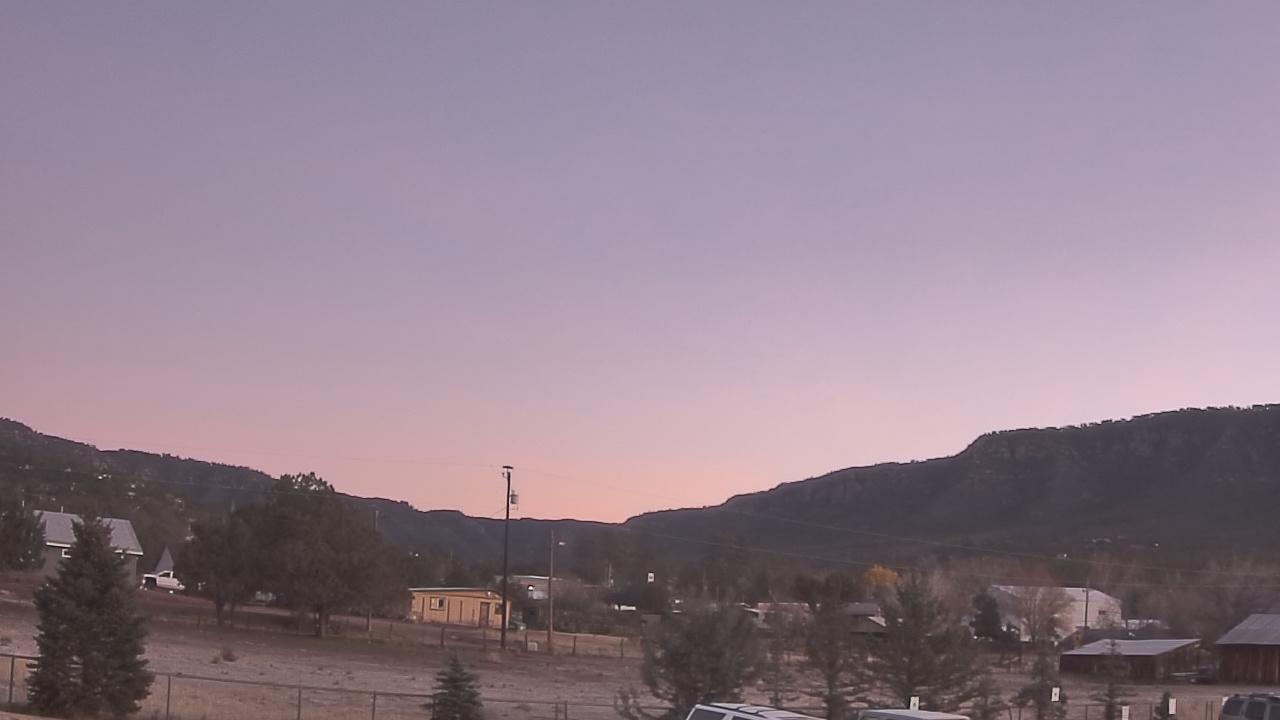 Thumbnail for current weather camera view from Pine Strawberry Elementary School 12 in Pine, Arizona