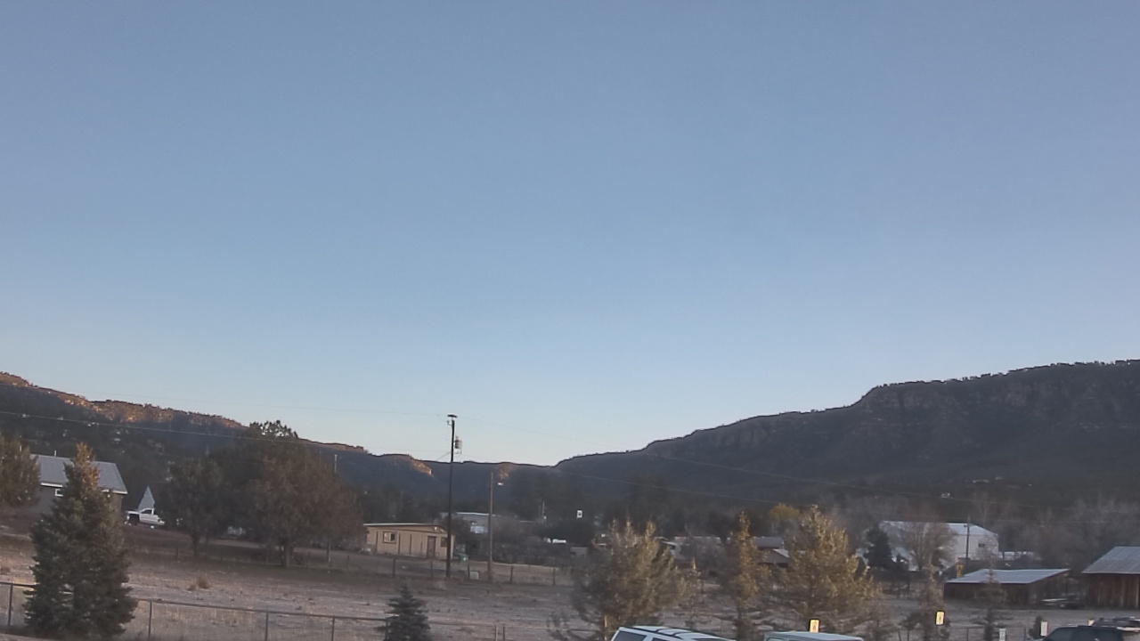 Thumbnail for current weather camera view from Pine Strawberry Elementary School 12 in Pine, Arizona