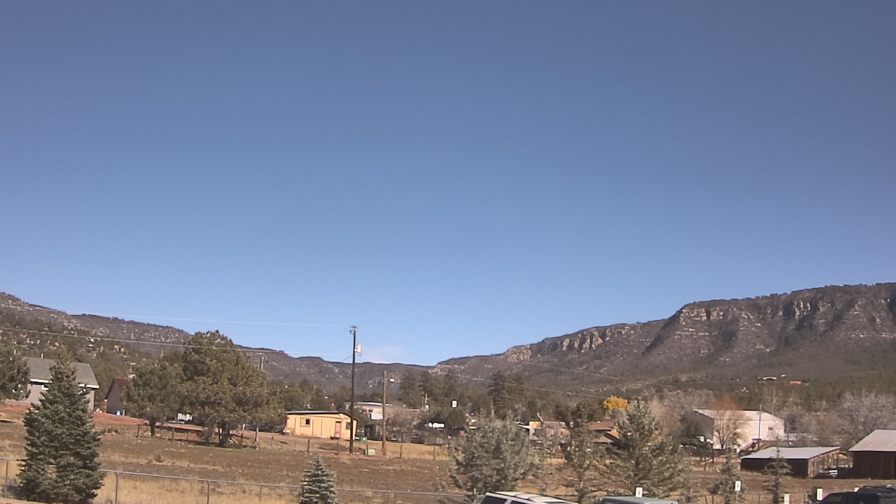 Thumbnail for current weather camera view from Pine Strawberry Elementary School 12 in Pine, Arizona
