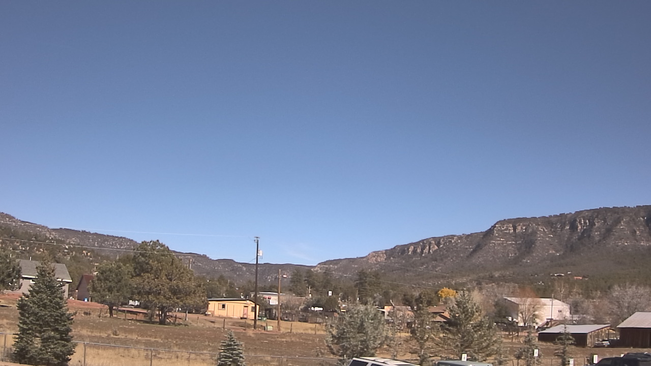 Thumbnail for current weather camera view from Pine Strawberry Elementary School 12 in Pine, Arizona