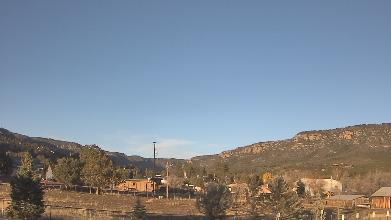 Thumbnail for current weather camera view from Pine Strawberry Elementary School 12 in Pine, Arizona