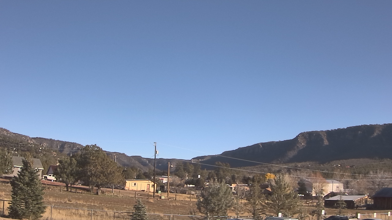 Thumbnail for current weather camera view from Pine Strawberry Elementary School 12 in Pine, Arizona