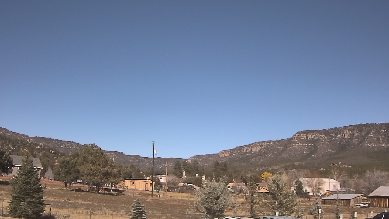 Thumbnail for current weather camera view from Pine Strawberry Elementary School 12 in Pine, Arizona