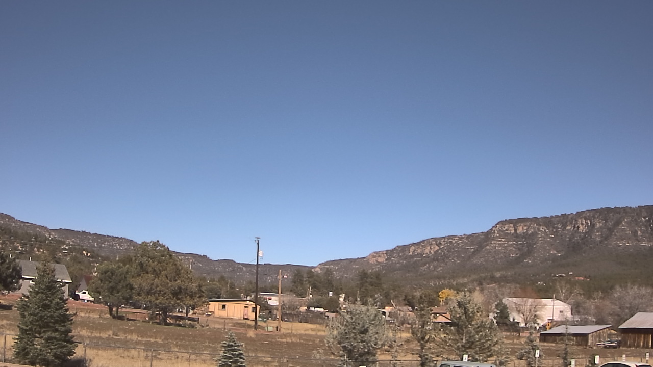 Thumbnail for current weather camera view from Pine Strawberry Elementary School 12 in Pine, Arizona