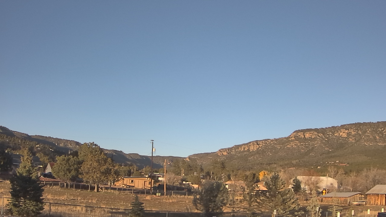 Thumbnail for current weather camera view from Pine Strawberry Elementary School 12 in Pine, Arizona