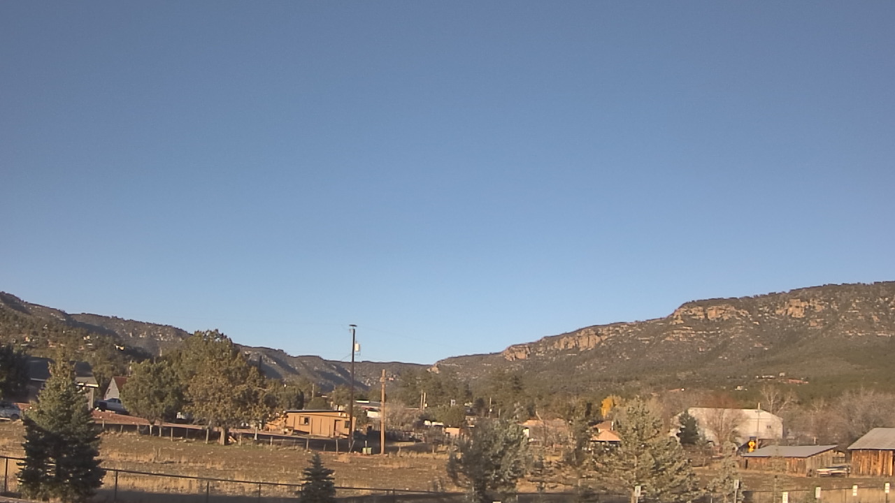 Thumbnail for current weather camera view from Pine Strawberry Elementary School 12 in Pine, Arizona