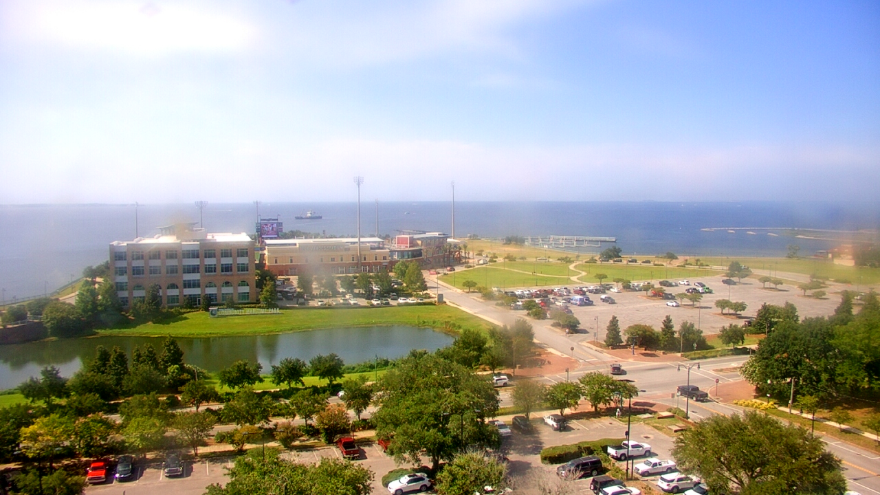 Thumbnail for current weather camera view from City of Pensacola City Hall in Pensacola, Florida