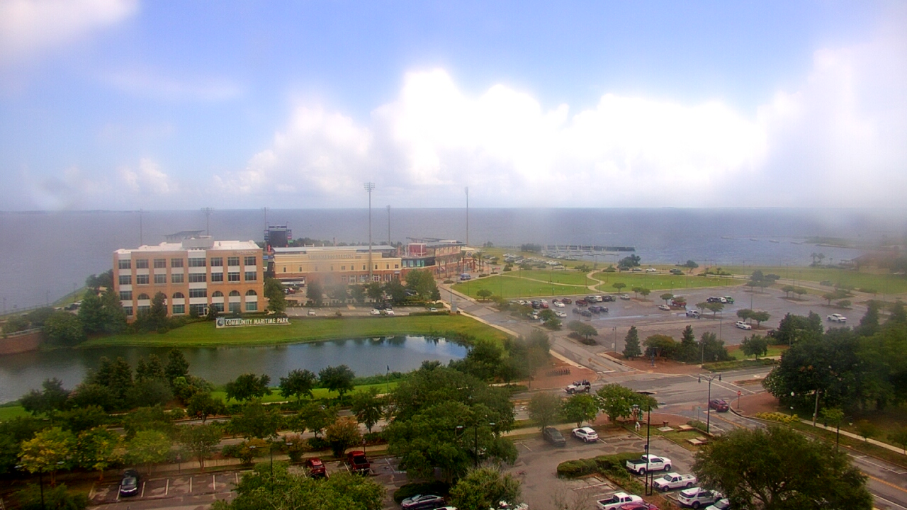 Thumbnail for current weather camera view from City of Pensacola City Hall in Pensacola, Florida