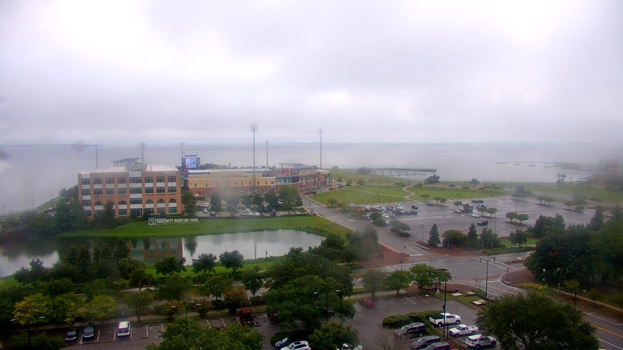 Thumbnail for current weather camera view from City of Pensacola City Hall in Pensacola, Florida