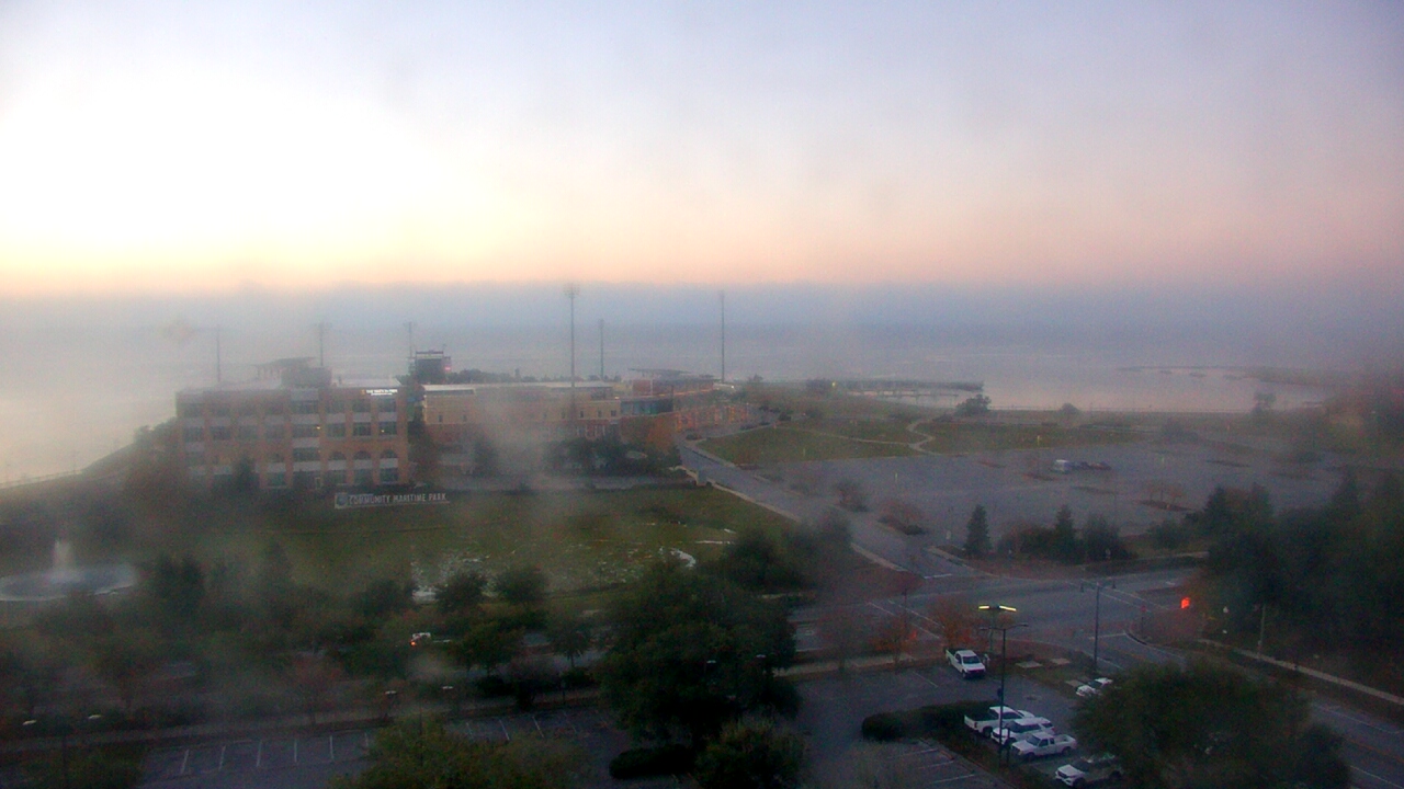 Thumbnail for current weather camera view from City of Pensacola City Hall in Pensacola, Florida