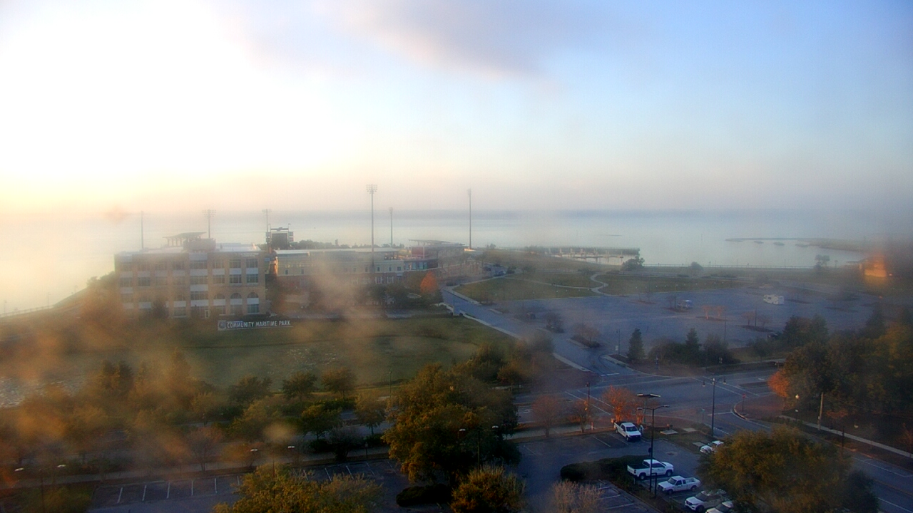 Thumbnail for current weather camera view from City of Pensacola City Hall in Pensacola, Florida