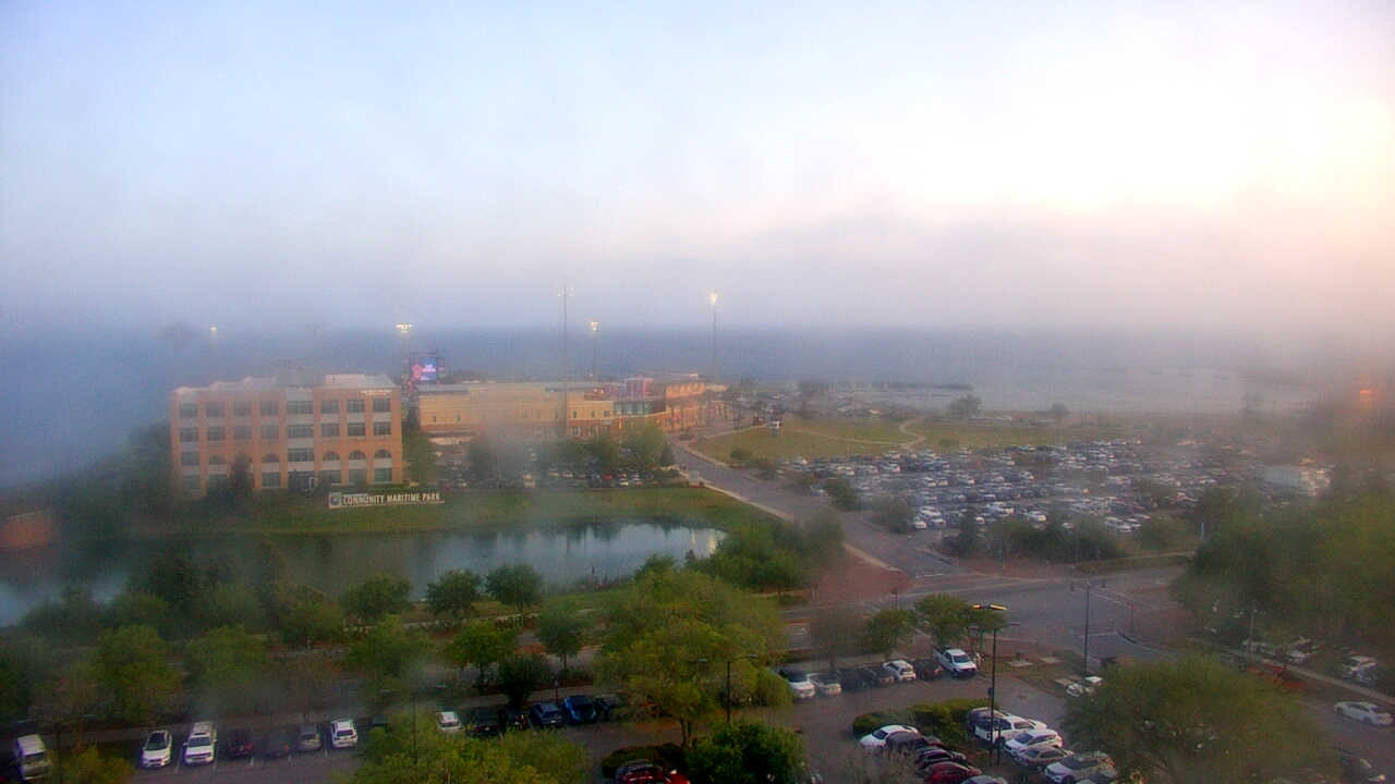 Thumbnail for current weather camera view from City of Pensacola City Hall in Pensacola, Florida