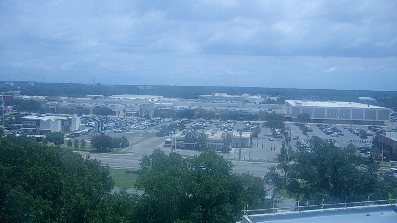 Thumbnail for current weather camera view from Sacred Heart Hospital in Pensacola, Florida
