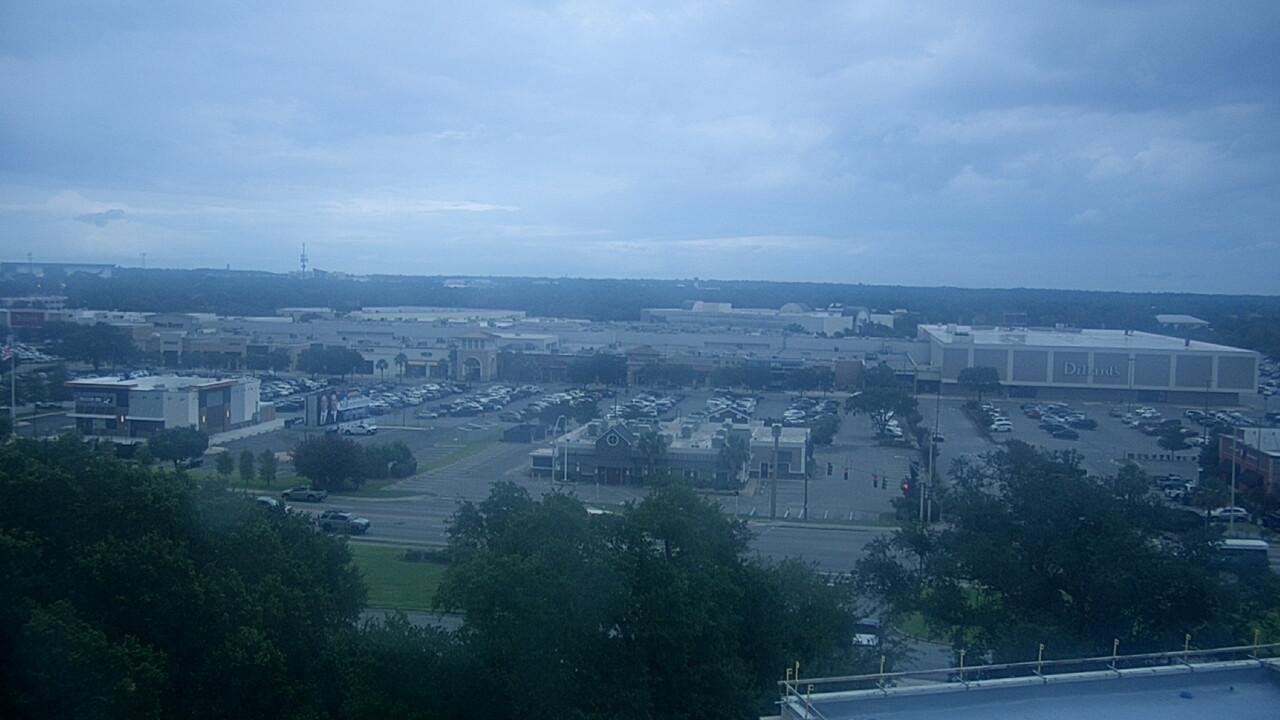 Thumbnail for current weather camera view from Sacred Heart Hospital in Pensacola, Florida