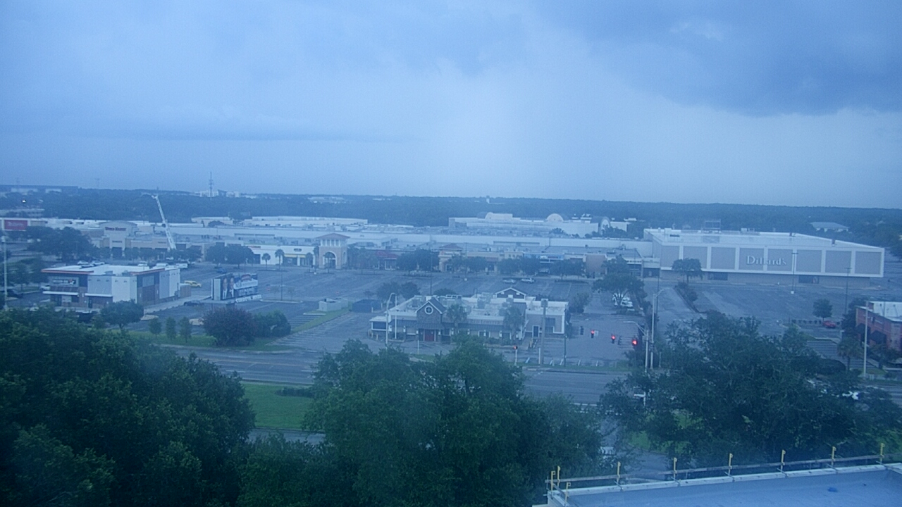 Thumbnail for current weather camera view from Sacred Heart Hospital in Pensacola, Florida