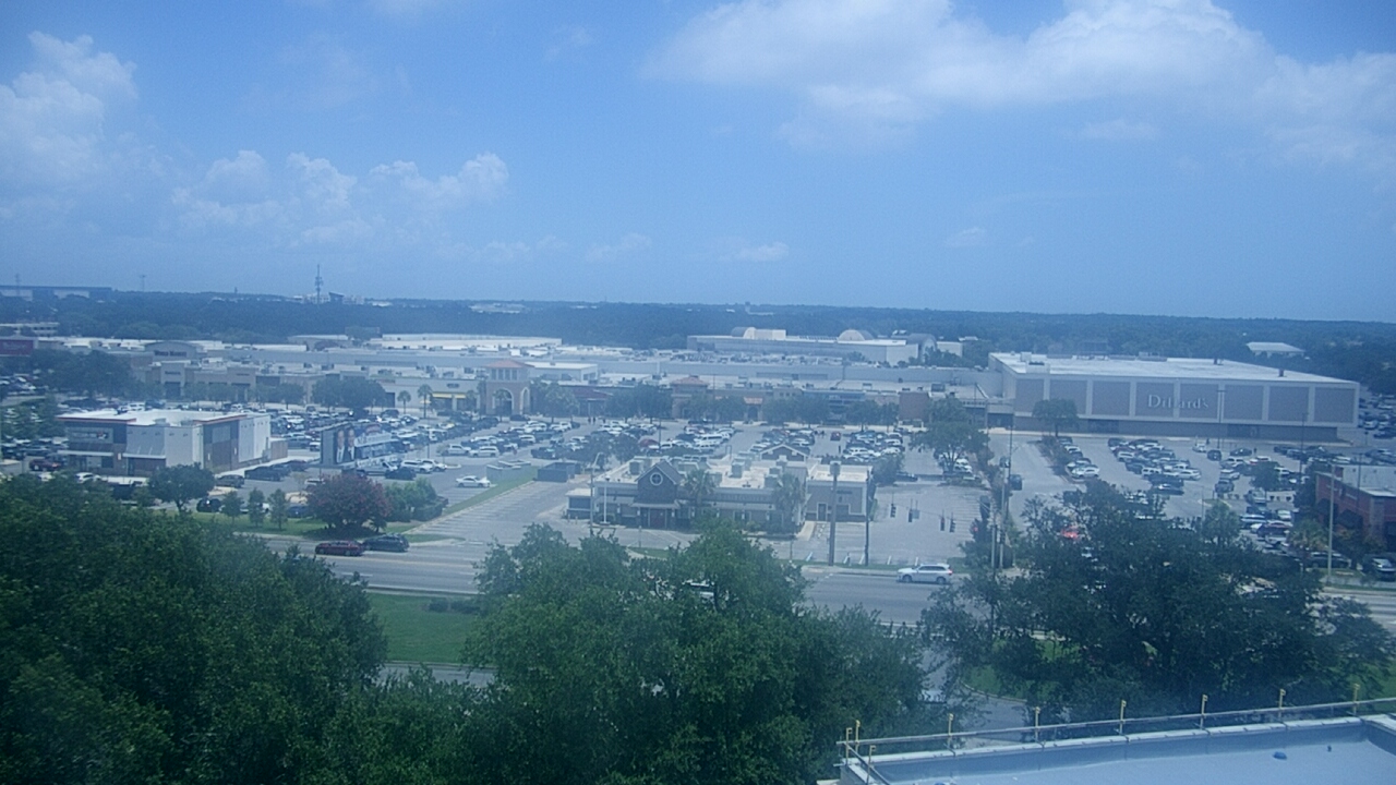 Thumbnail for current weather camera view from Sacred Heart Hospital in Pensacola, Florida