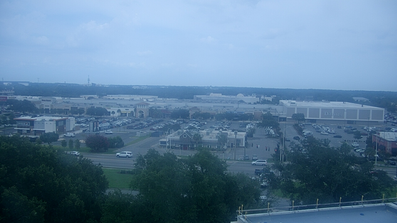 Thumbnail for current weather camera view from Sacred Heart Hospital in Pensacola, Florida