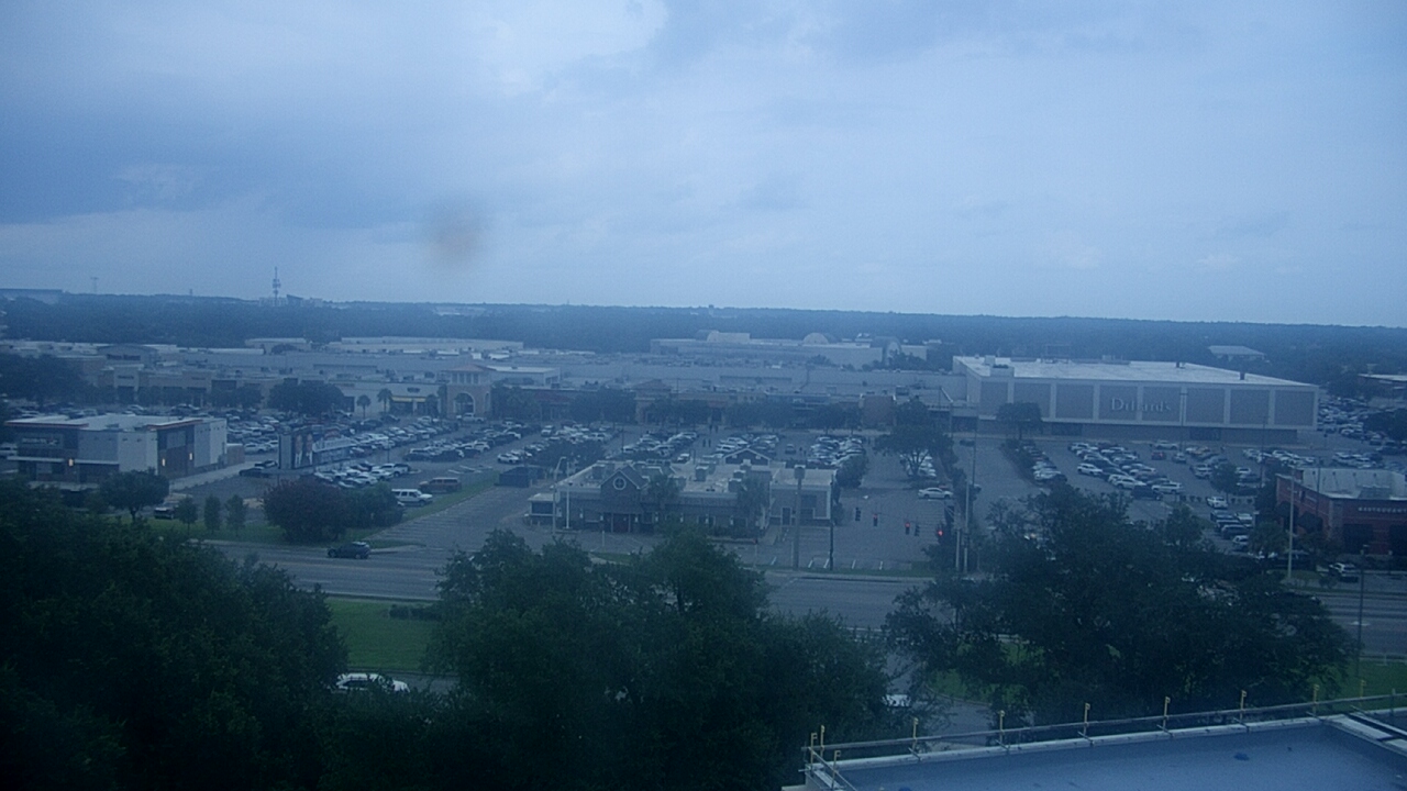 Thumbnail for current weather camera view from Sacred Heart Hospital in Pensacola, Florida
