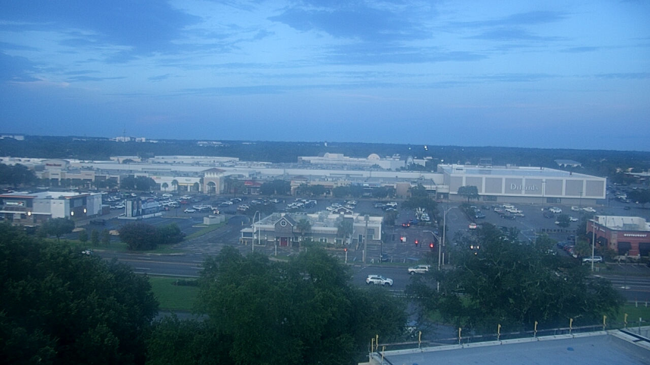 Thumbnail for current weather camera view from Sacred Heart Hospital in Pensacola, Florida