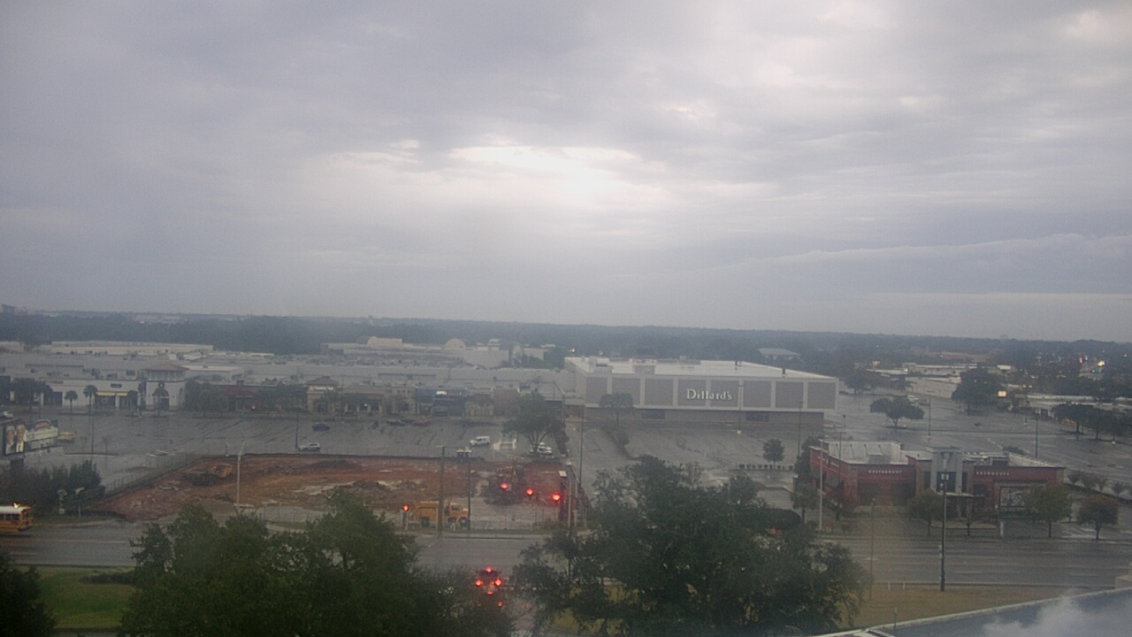 Thumbnail for current weather camera view from Sacred Heart Hospital in Pensacola, Florida