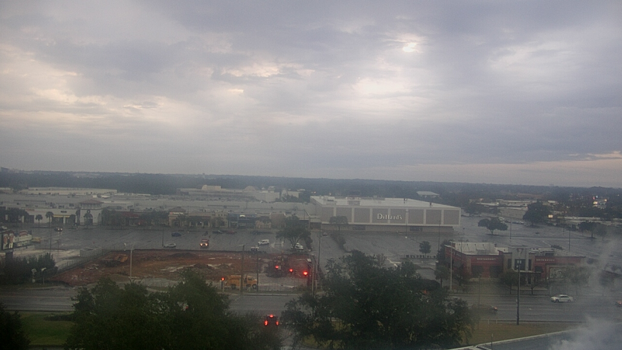Thumbnail for current weather camera view from Sacred Heart Hospital in Pensacola, Florida