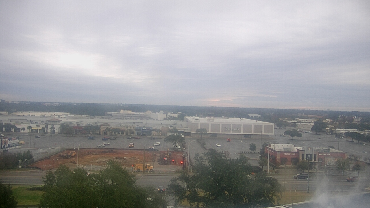 Thumbnail for current weather camera view from Sacred Heart Hospital in Pensacola, Florida