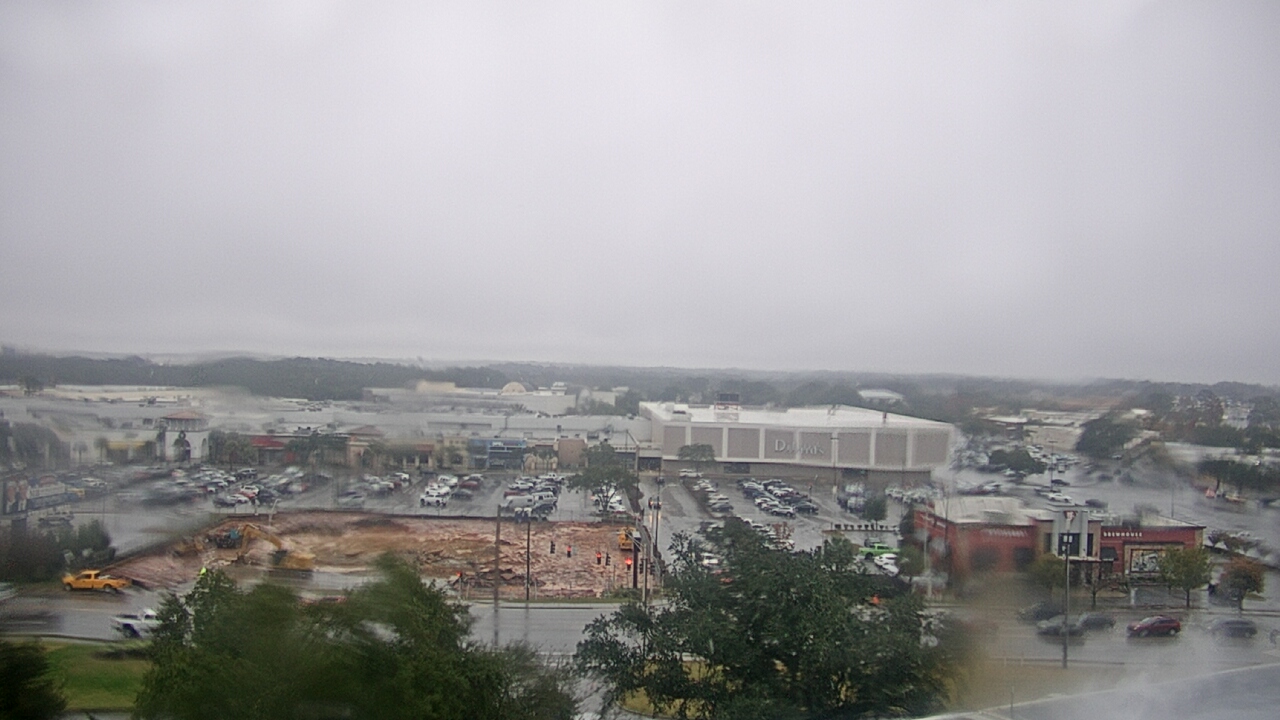 Thumbnail for current weather camera view from Sacred Heart Hospital in Pensacola, Florida