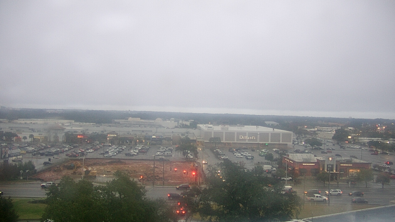 Thumbnail for current weather camera view from Sacred Heart Hospital in Pensacola, Florida