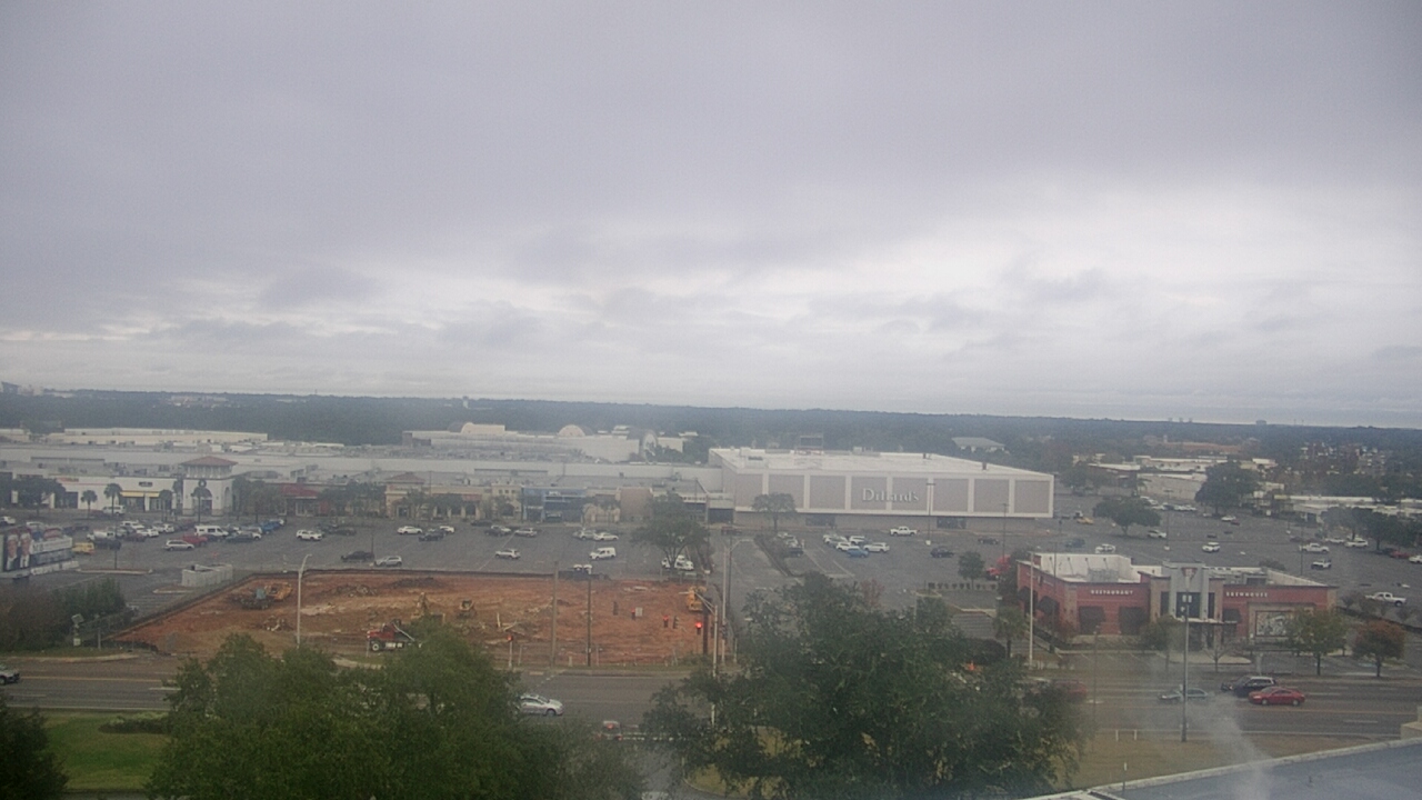 Thumbnail for current weather camera view from Sacred Heart Hospital in Pensacola, Florida