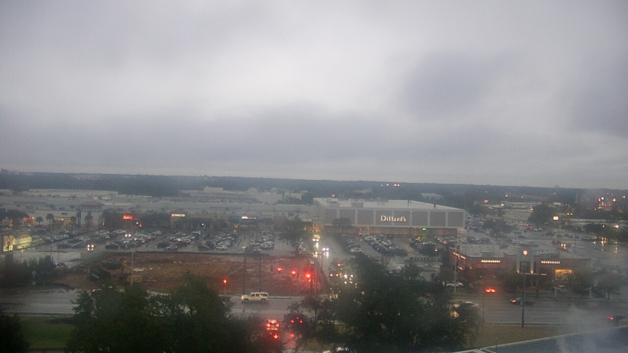 Thumbnail for current weather camera view from Sacred Heart Hospital in Pensacola, Florida