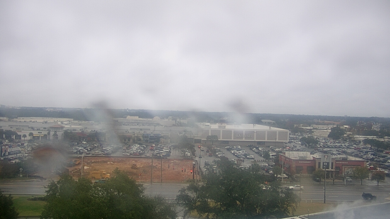 Thumbnail for current weather camera view from Sacred Heart Hospital in Pensacola, Florida
