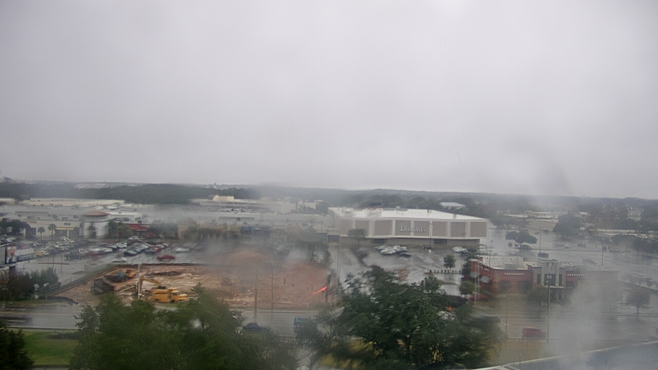 Thumbnail for current weather camera view from Sacred Heart Hospital in Pensacola, Florida