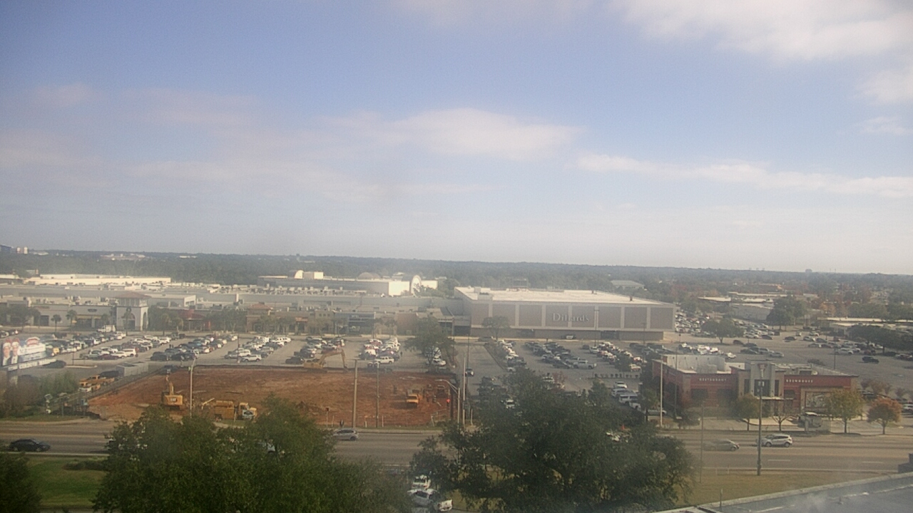 Thumbnail for current weather camera view from Sacred Heart Hospital in Pensacola, Florida
