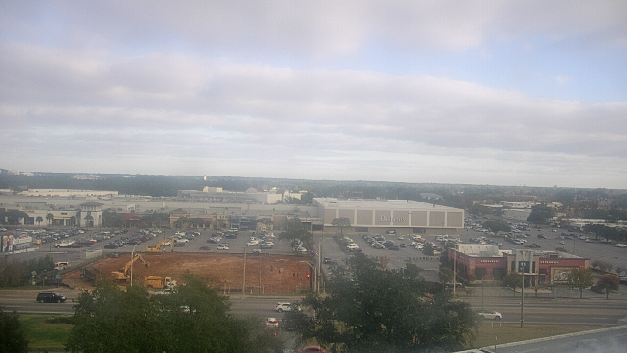 Thumbnail for current weather camera view from Sacred Heart Hospital in Pensacola, Florida