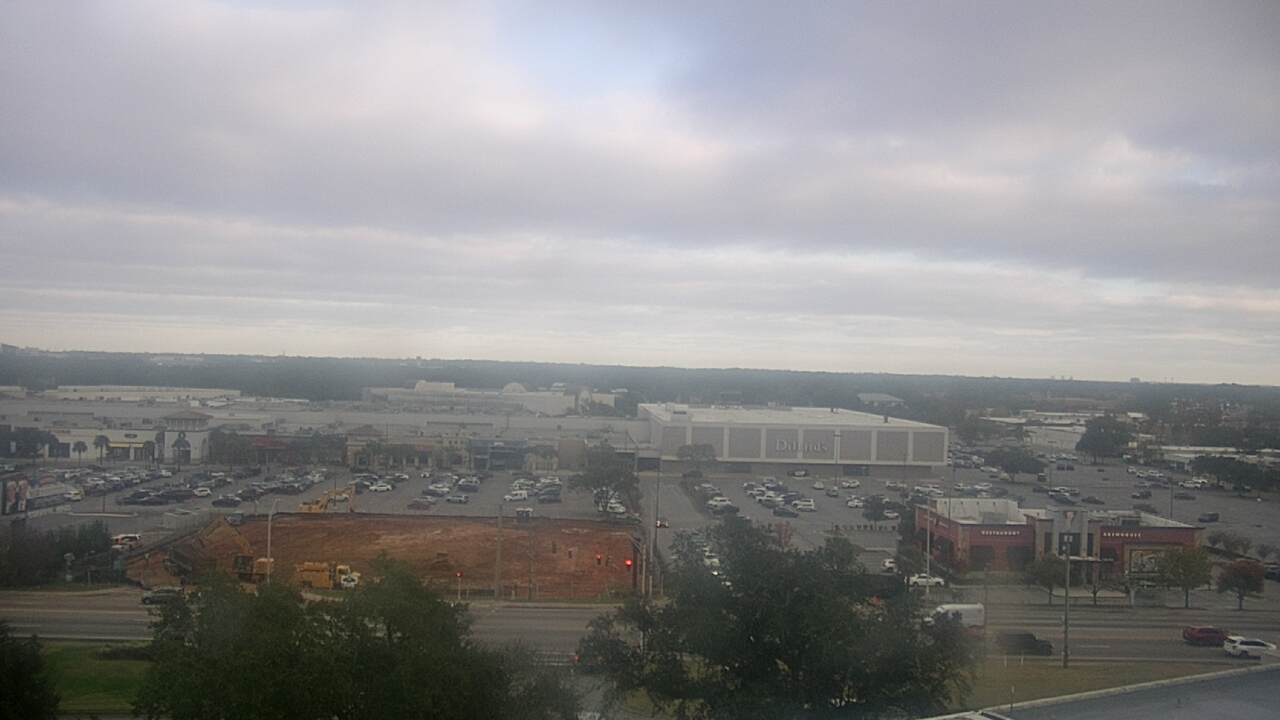 Thumbnail for current weather camera view from Sacred Heart Hospital in Pensacola, Florida