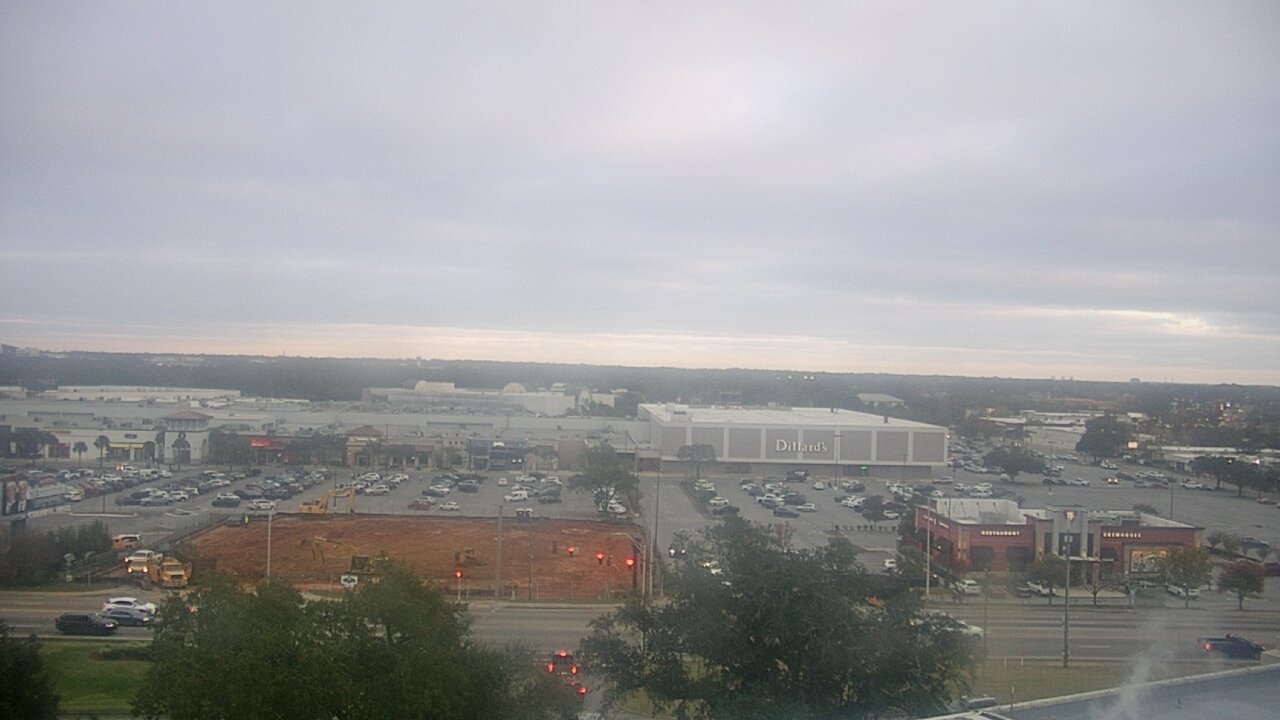 Thumbnail for current weather camera view from Sacred Heart Hospital in Pensacola, Florida