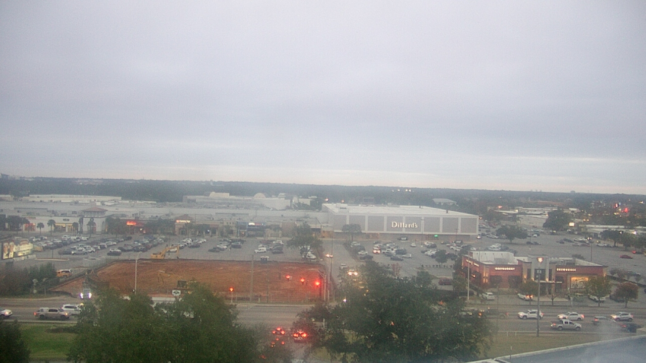 Thumbnail for current weather camera view from Sacred Heart Hospital in Pensacola, Florida