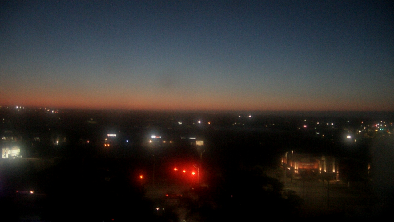 Thumbnail for current weather camera view from Sacred Heart Hospital in Pensacola, Florida