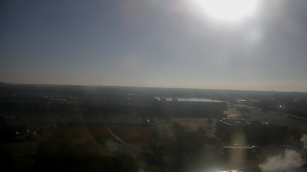 Thumbnail for current weather camera view from Sacred Heart Hospital in Pensacola, Florida