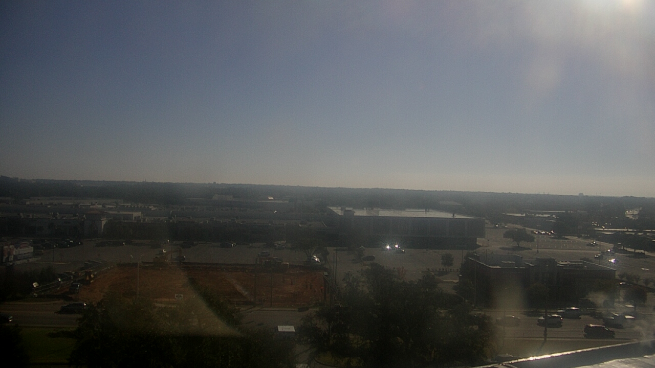 Thumbnail for current weather camera view from Sacred Heart Hospital in Pensacola, Florida