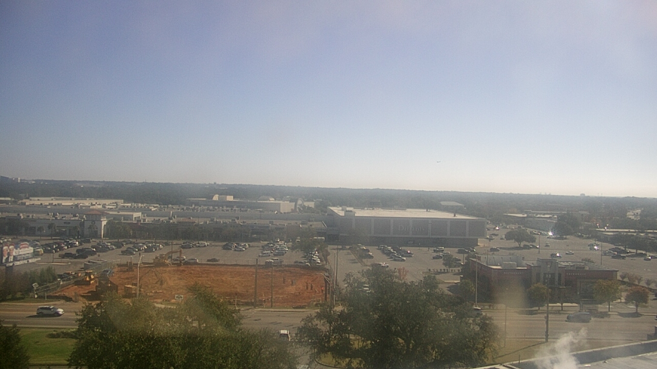 Thumbnail for current weather camera view from Sacred Heart Hospital in Pensacola, Florida