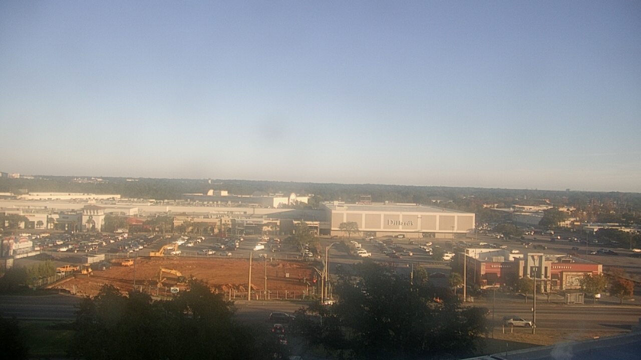 Thumbnail for current weather camera view from Sacred Heart Hospital in Pensacola, Florida