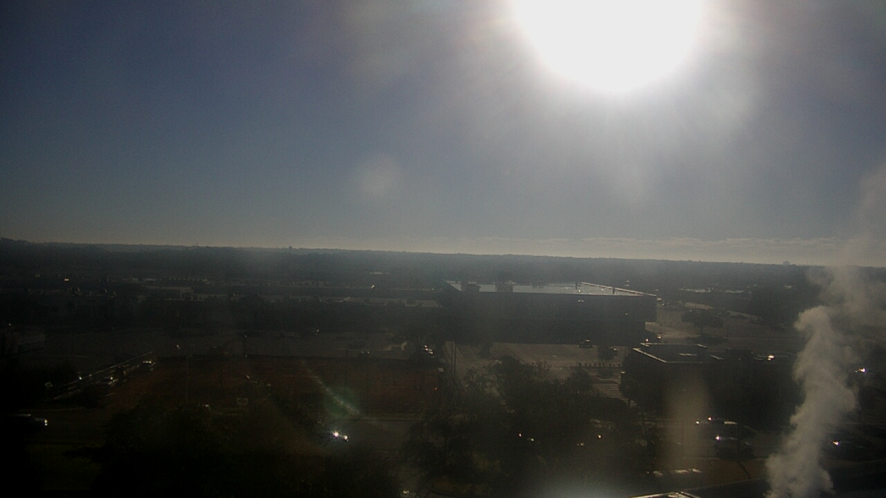 Thumbnail for current weather camera view from Sacred Heart Hospital in Pensacola, Florida