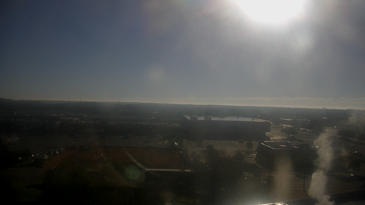 Thumbnail for current weather camera view from Sacred Heart Hospital in Pensacola, Florida