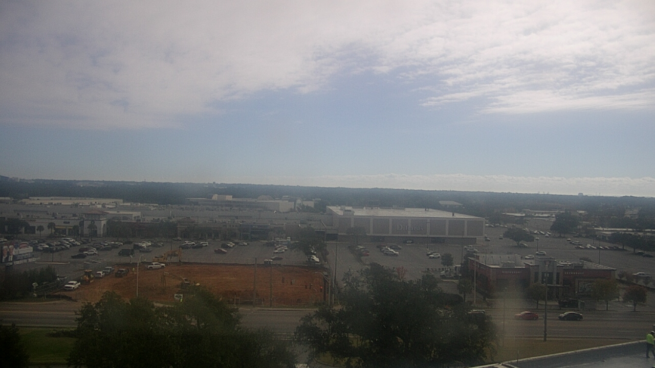 Thumbnail for current weather camera view from Sacred Heart Hospital in Pensacola, Florida