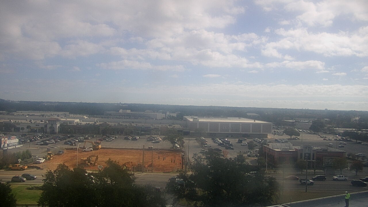 Thumbnail for current weather camera view from Sacred Heart Hospital in Pensacola, Florida