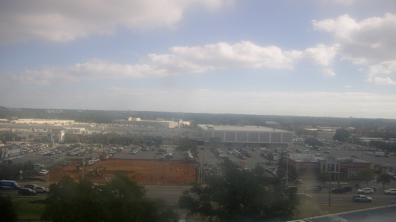 Thumbnail for current weather camera view from Sacred Heart Hospital in Pensacola, Florida