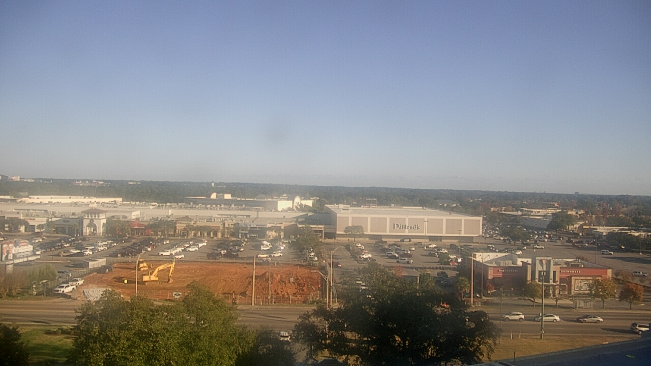 Thumbnail for current weather camera view from Sacred Heart Hospital in Pensacola, Florida